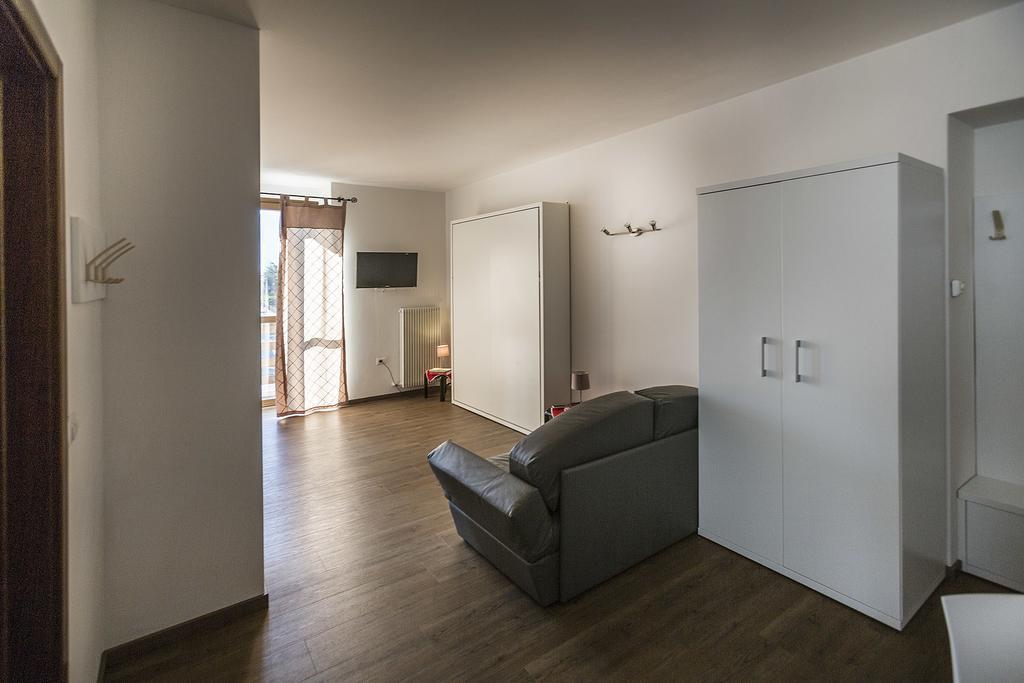 Le Servite Apartments Arco Pokoj fotografie