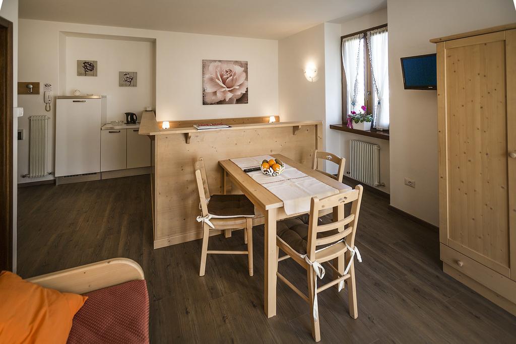 Le Servite Apartments Arco Pokoj fotografie