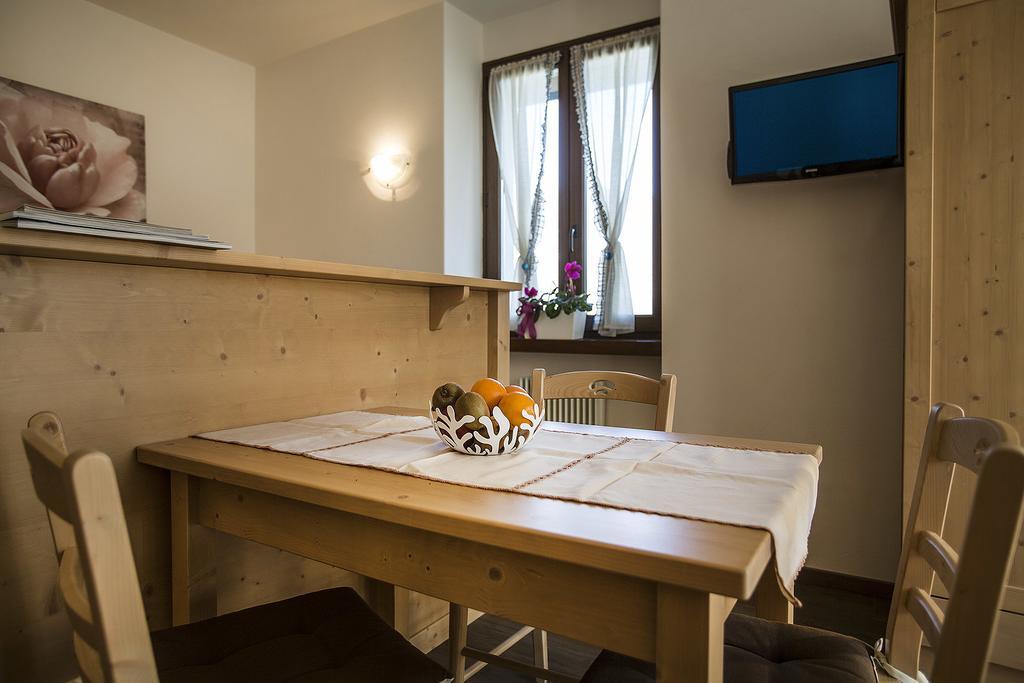 Le Servite Apartments Arco Pokoj fotografie