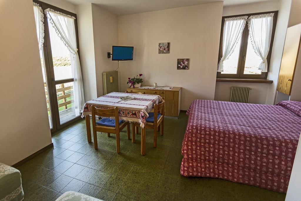 Le Servite Apartments Arco Pokoj fotografie